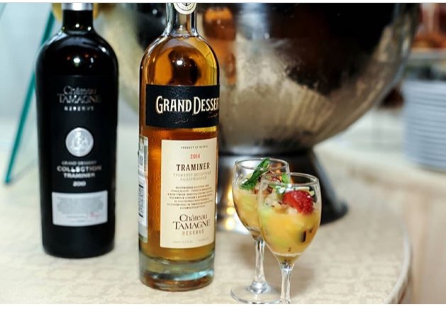 «Traminer Grand Desert. Chateau Tamagne» получил высокую оценку швейцарского энопарфюмера