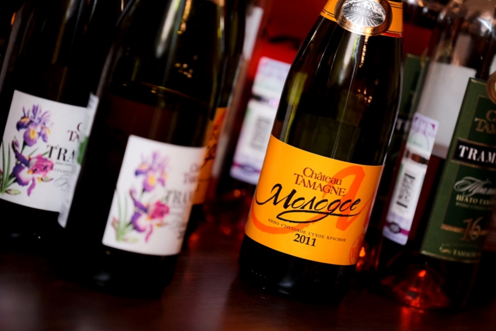 «Молодое. Шато Тамань» названо в Краснодаре лучшим молодым вином 2011 года