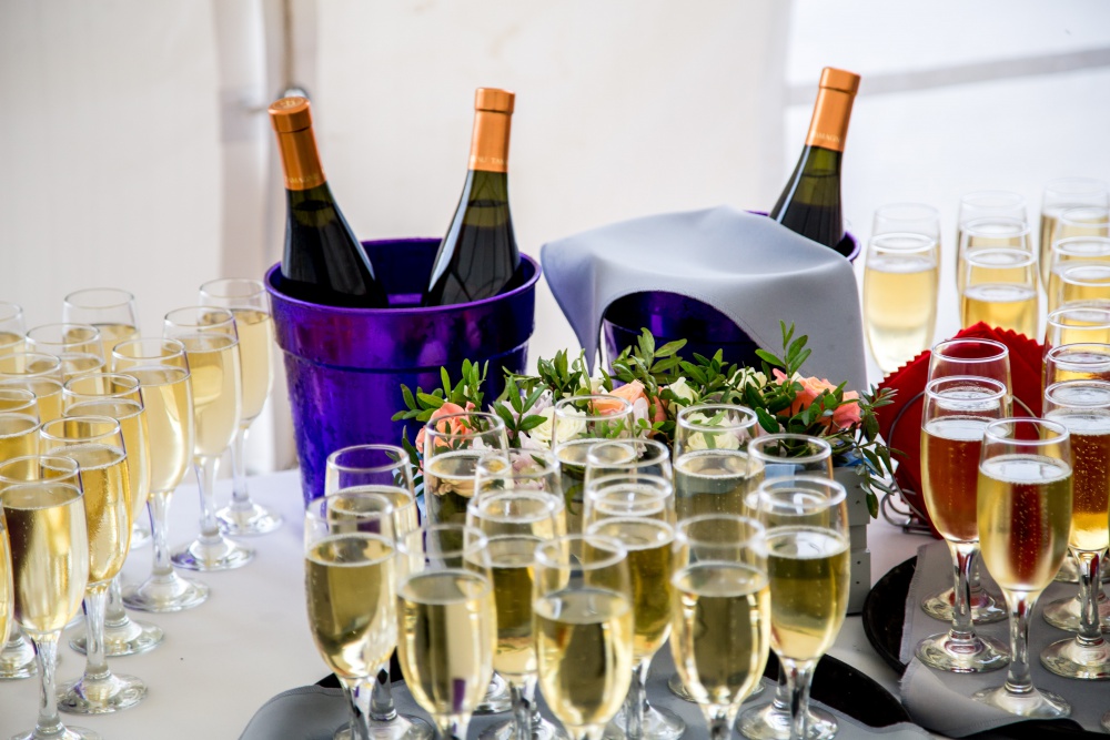 В Нижнем Новгороде отметили день рождения банка «БКС Премьер» при поддержке «Шато Тамань»