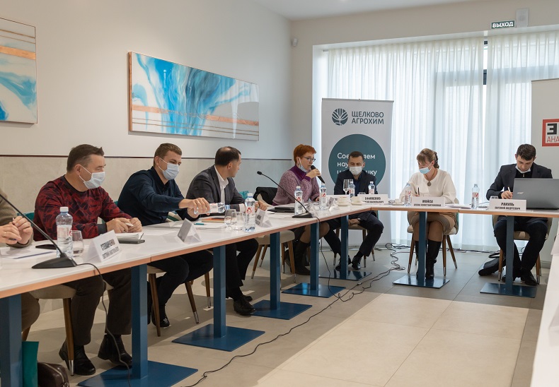 В Центре энологии Chateau Tamagne состоялся круглый стол «Российское виноградарство и виноделие в новых законодательных условиях»