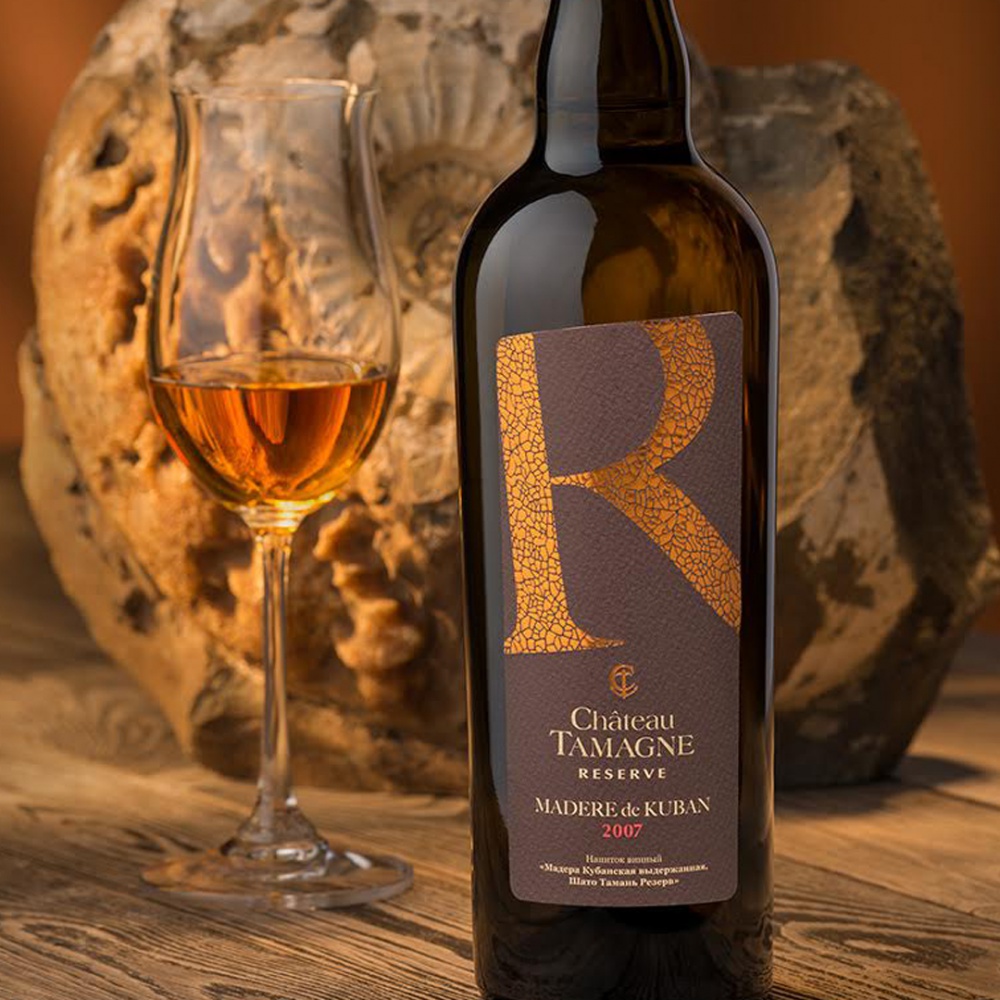 Винодельня «Кубань-Вино» выпустила в обновленном дизайне Мадеру 2007 г.