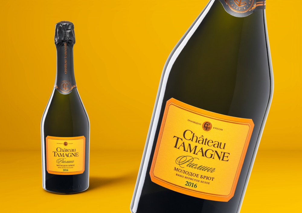 Первую партию молодого игристого «Рислинг. Шато Тамань» разлили на «Кубань-Вино»