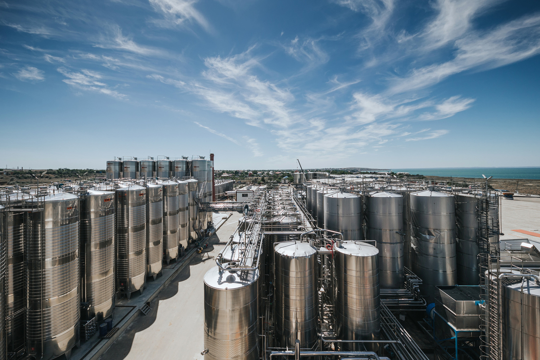 Винодельня «Кубань-Вино» выпустила около 100 млн бутылок вина