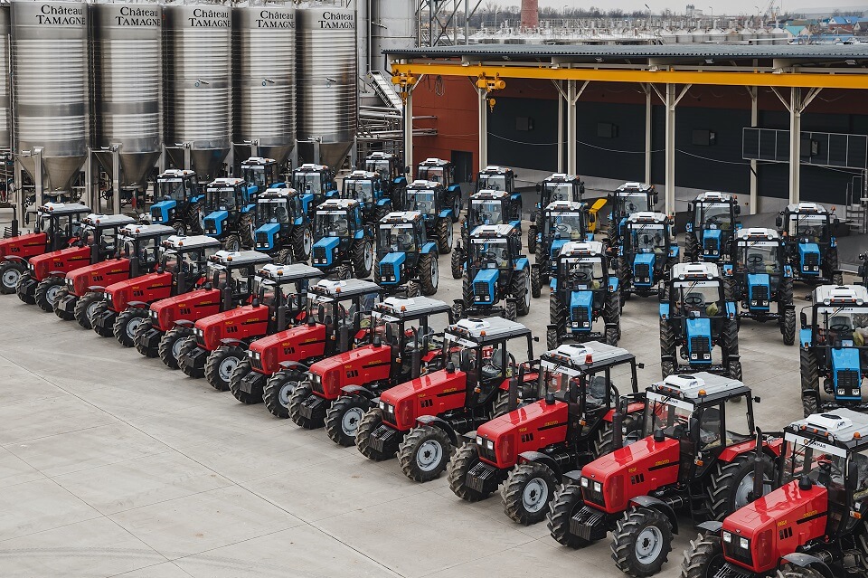 Агрофирма «Южная» обновляет парк сельскохозяйственной техники