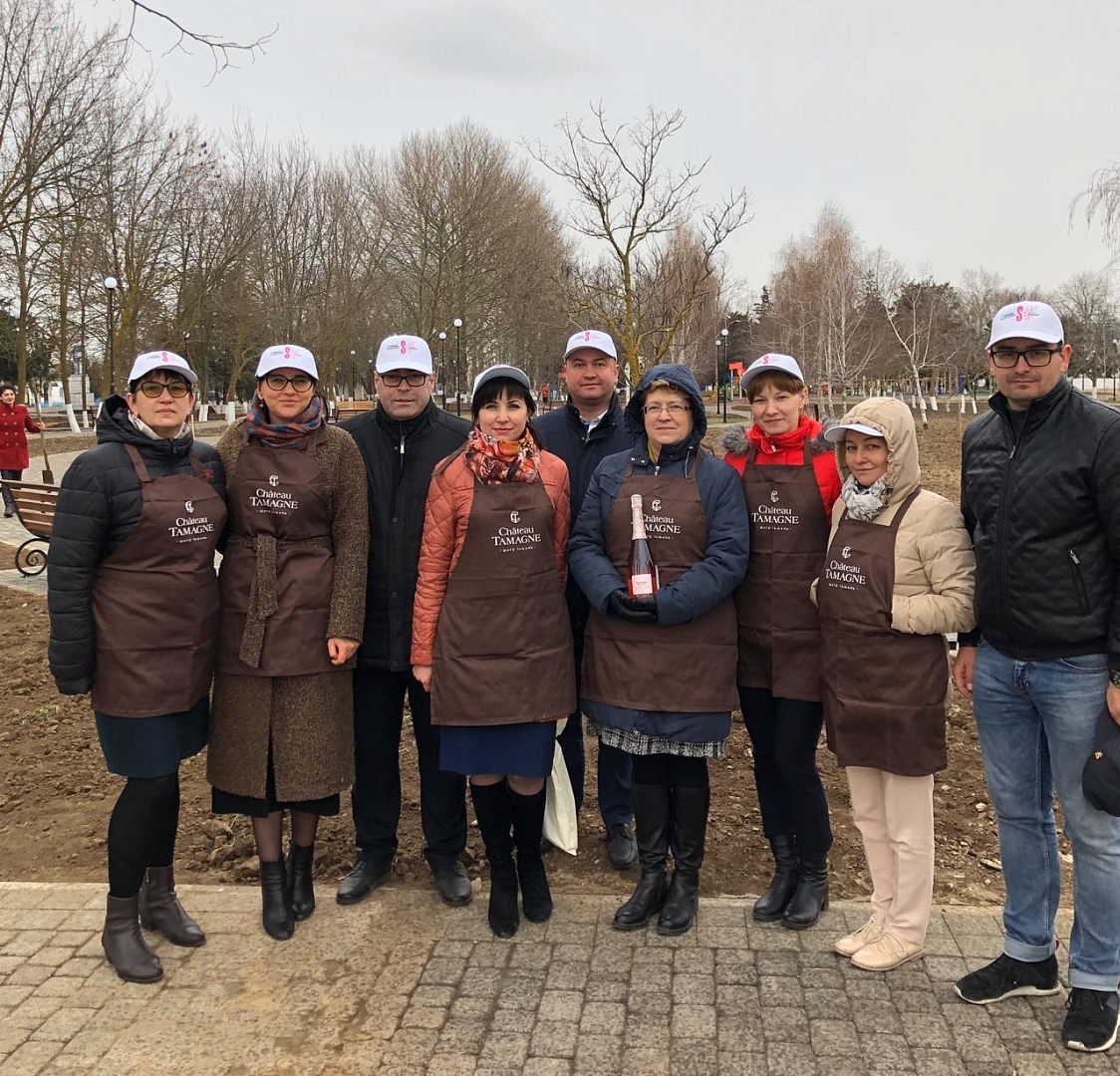 Винодельня «Кубань-Вино» приняла участие в международной акции «Сад  памяти»