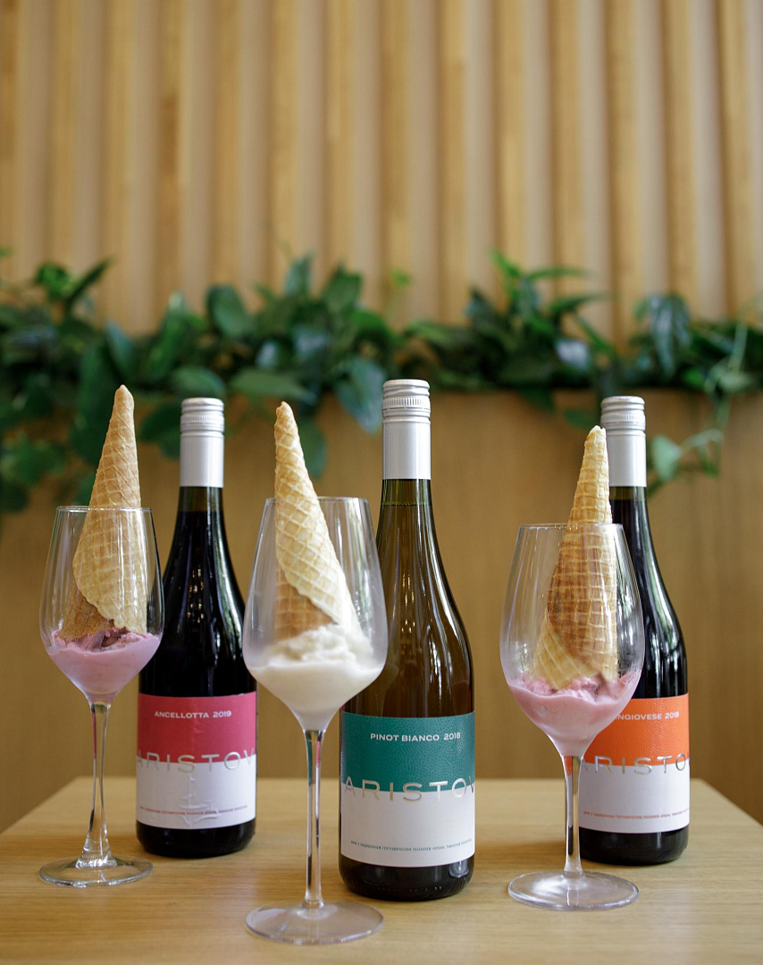 Винодельня «Кубань-Вино» совместно с джелатерией Gelati выпустили коллекцию винного мороженого